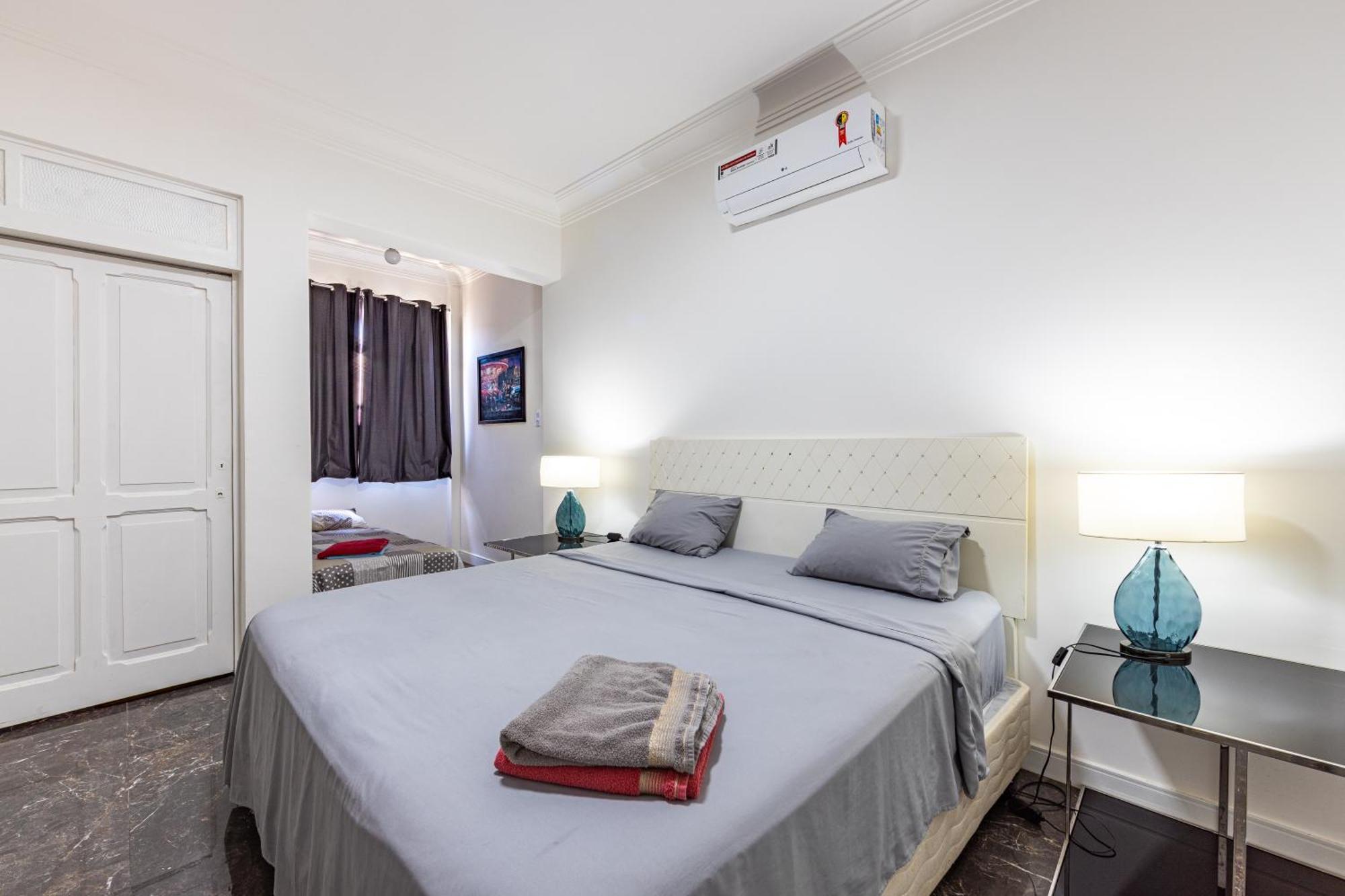 Apartamento The Copa Executive Design Penthouse 4 Bedroom 3 Bathroom 6 Air Conditioners 2500 Sq Ft 85 Inch Cimema Tv Río de Janeiro