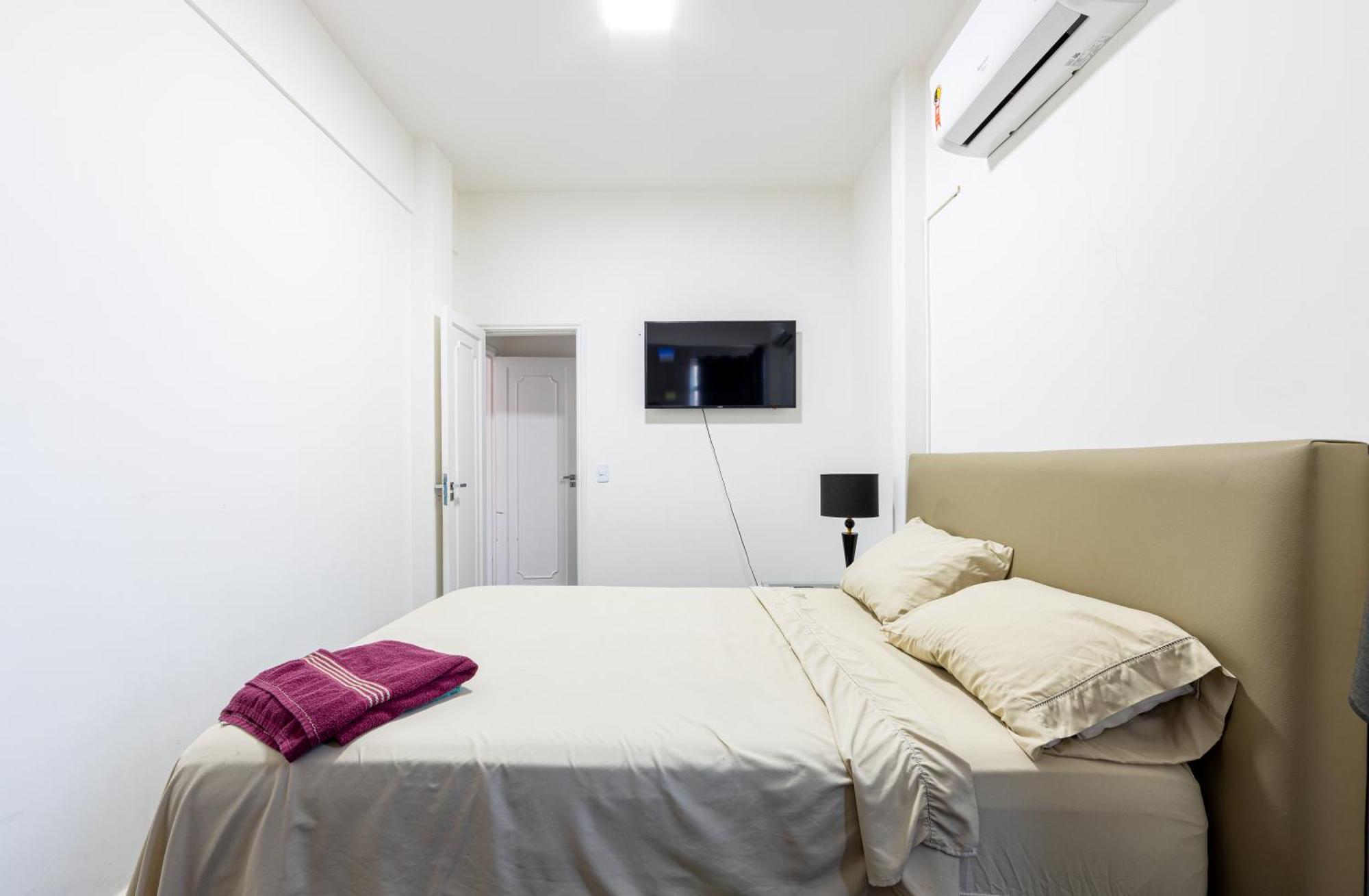 The Copa Executive Design Penthouse 4 Bedroom 3 Bathroom 6 Air Conditioners 2500 Sq Ft 85 Inch Cimema Tv Río de Janeiro