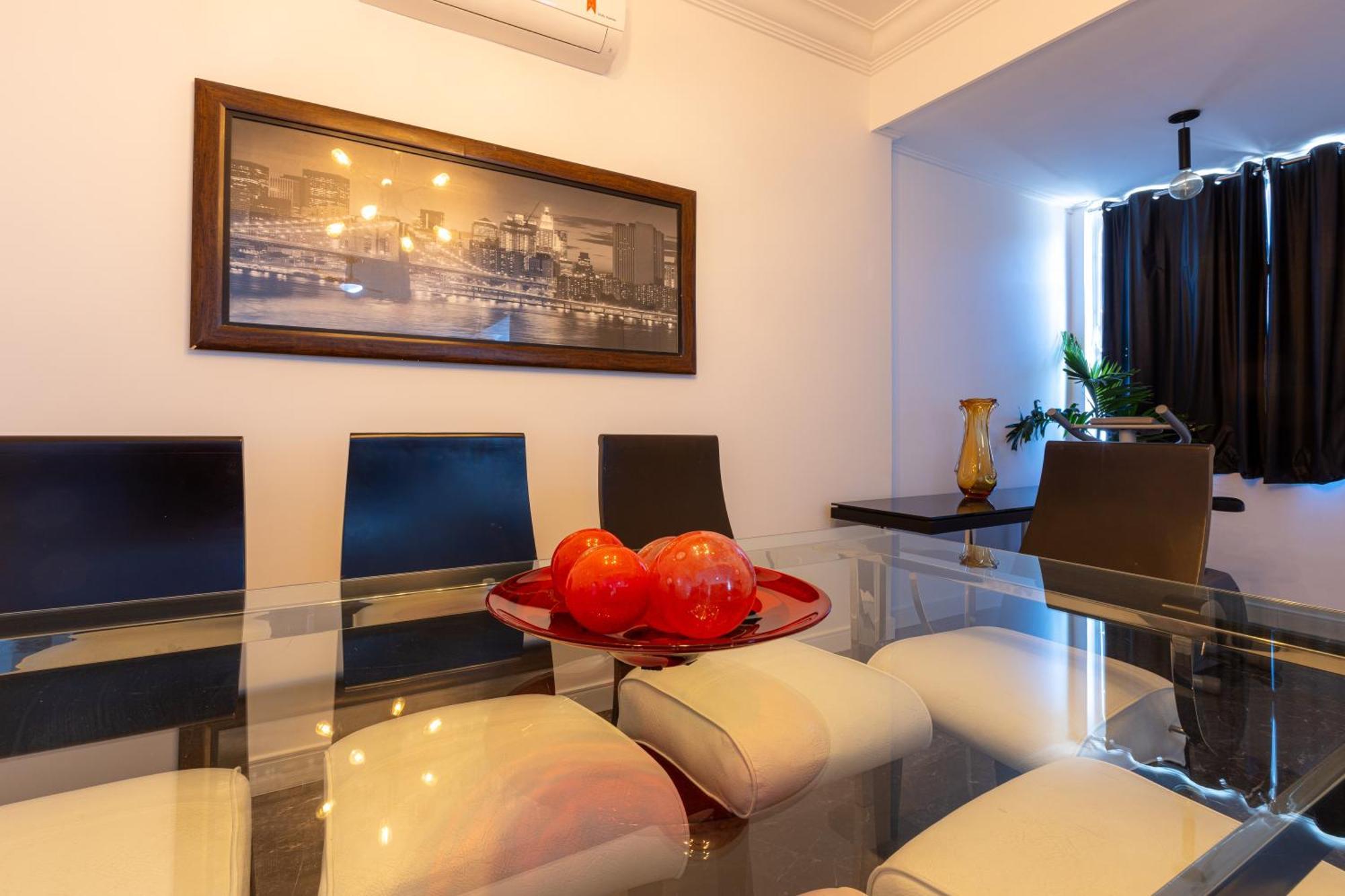 The Copa Executive Design Penthouse 4 Bedroom 3 Bathroom 6 Air Conditioners 2500 Sq Ft 85 Inch Cimema Tv Apartamento Río de Janeiro