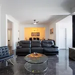 The Best Copa Executive Design Penthouse 4 Bedroom 3 Bathroom 6 Air Conditioners 2500 Sq Ft 85 Inch Cimema Tv