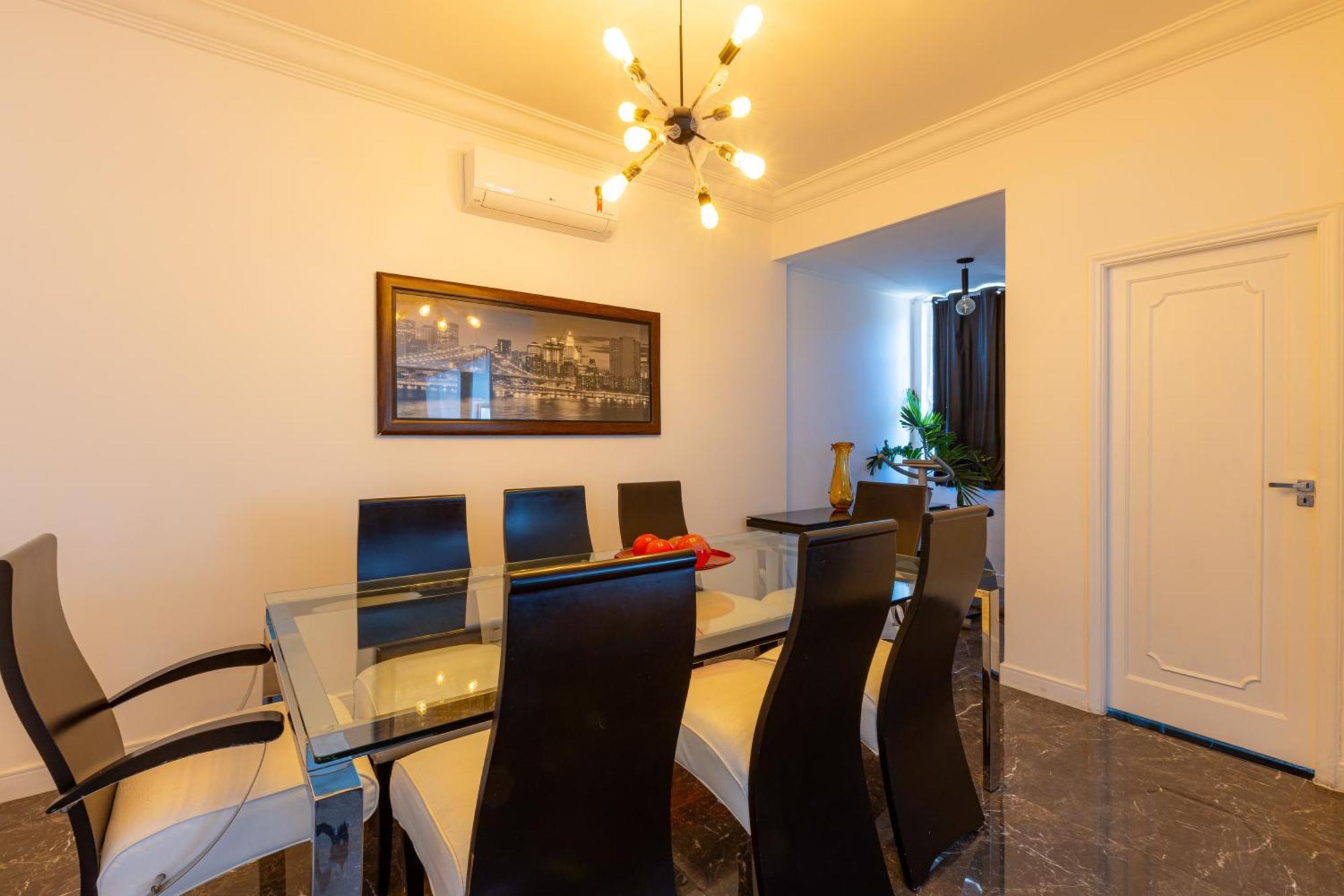 Apartamento The Copa Executive Design Penthouse 4 Bedroom 3 Bathroom 6 Air Conditioners 2500 Sq Ft 85 Inch Cimema Tv Río de Janeiro